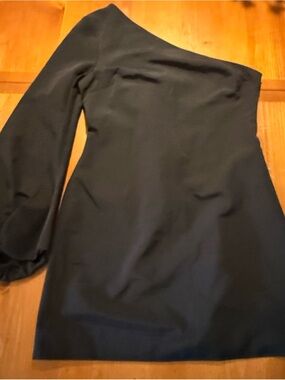 STAUD One-Shoulder Black Mini Dress w/ Single Long Sleeve Formal Size 8